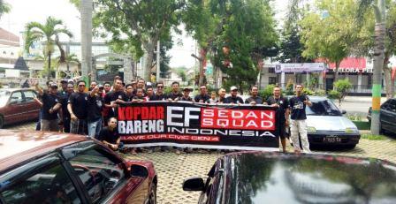 Ketika Pecinta Honda Civic EF Kopdar di Bondowoso