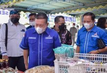 Sartono Demokrat Bagikan Ribuan Paket Sembako Serta 500 Unit Terop